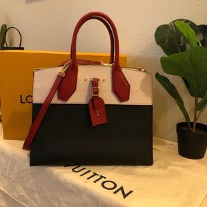 Authentic Louis Vuitton city steamer MM leather